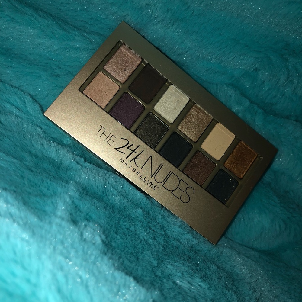 Maybelline 24k Nudes Eyeshadow Palette